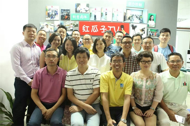 虎口來(lái)臨時(shí)還有空遐想?再不做個(gè)企業(yè)宣傳片就被一口吃了 虎口來(lái)臨時(shí)還有空遐想?再不做個(gè)企業(yè)宣傳片就被一口吃了