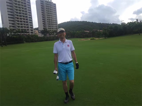 紅瓜子董事長_我們心底里羨慕而震撼的，是你們的企業(yè)家精神